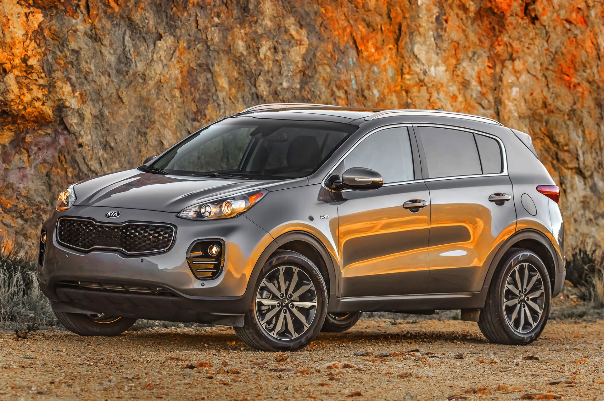 KIA Cars Prices In Pakistan Specs Reviews Mileage Features Images