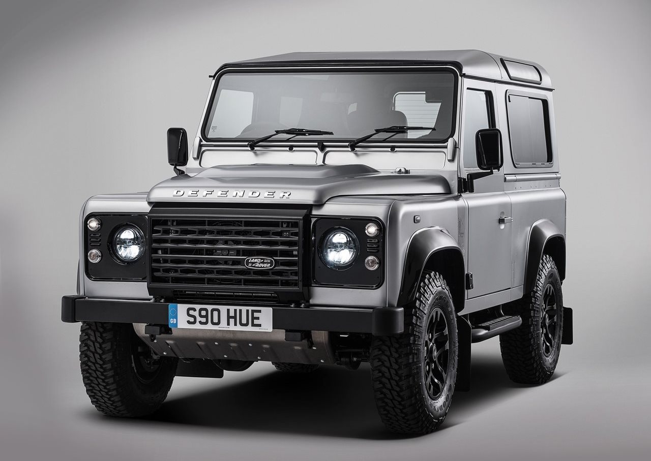 Land Rover Defender Price in Pakistan 2022