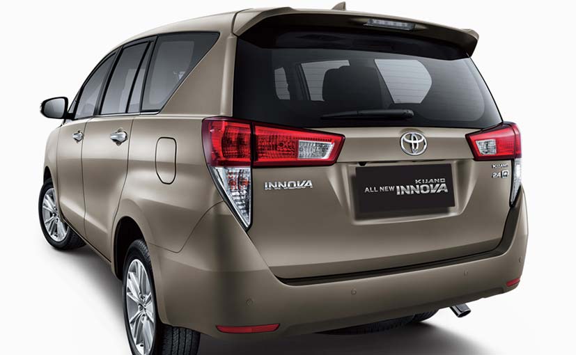 New Model Toyota Innova Car