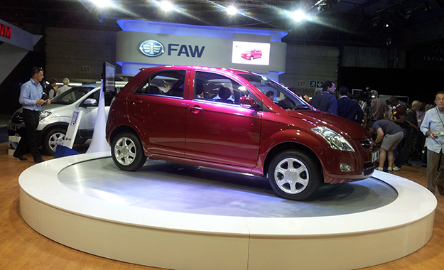 FAW V2 Pakistan’s First Assembled Car Specs Release date Price Pics