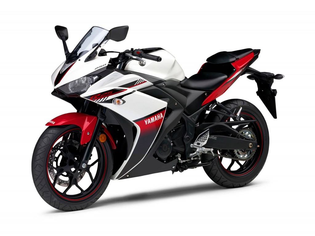 Yamaha YZF-R25 250cc Bike Price in Pakistan 2023