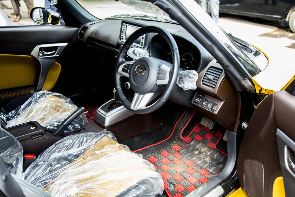 Daihatsu Copen Interior