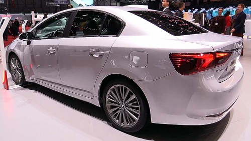 Toyota Avensis Price in Pakistan 2023 Specifications, Features