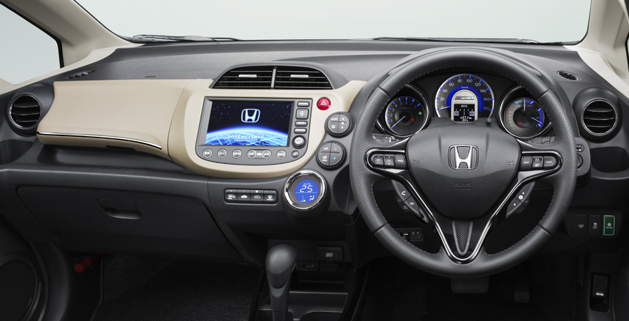 Honda Fit Shuttle Hybrid 21 Price In Pakistan Specification