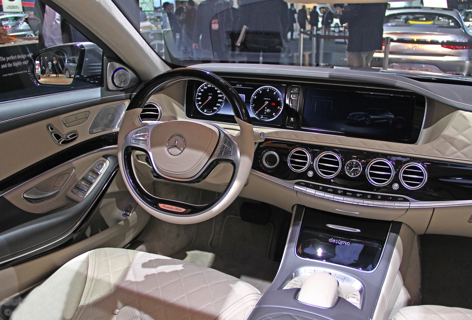 Mercedes S600 Interior