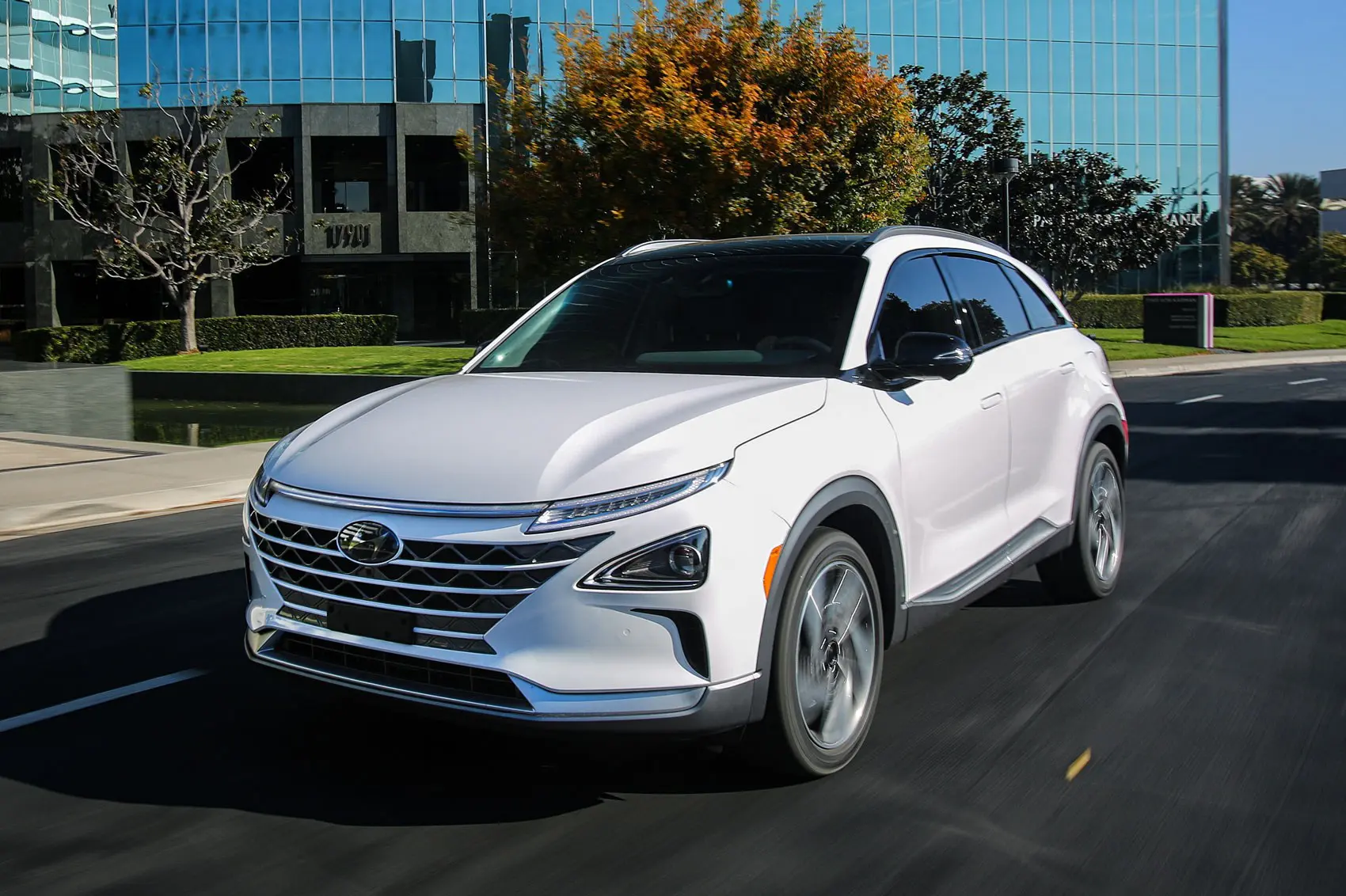 Hyundai Nexo Hydrogen Car 2019 Price in Pakistan Specs Features