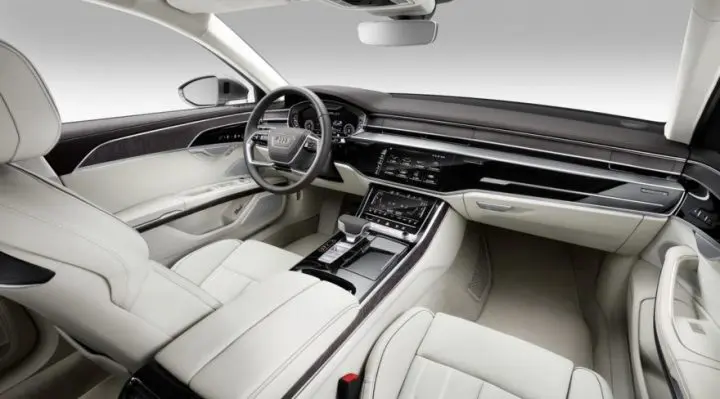 AUDI RS Q8 2025 interior